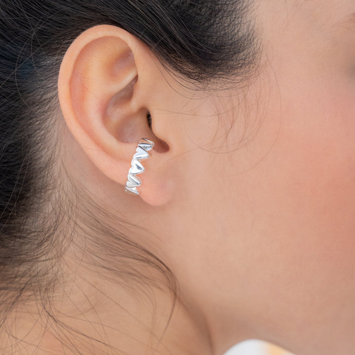 Earcuff de corazones